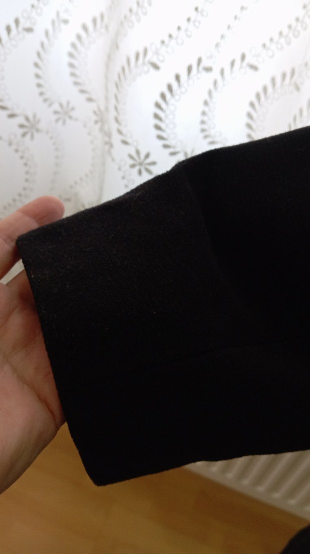 Düğmeli Siyah Nakışlı Kadın Kaban - Görsel 5