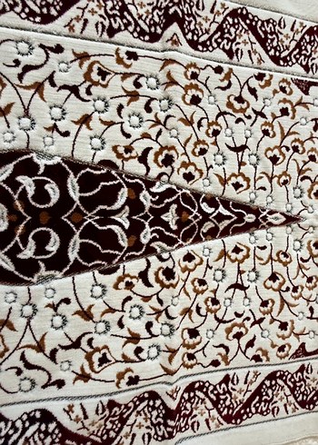 Bordo krem renklerinde kaliteli halı seccade - Görsel 3