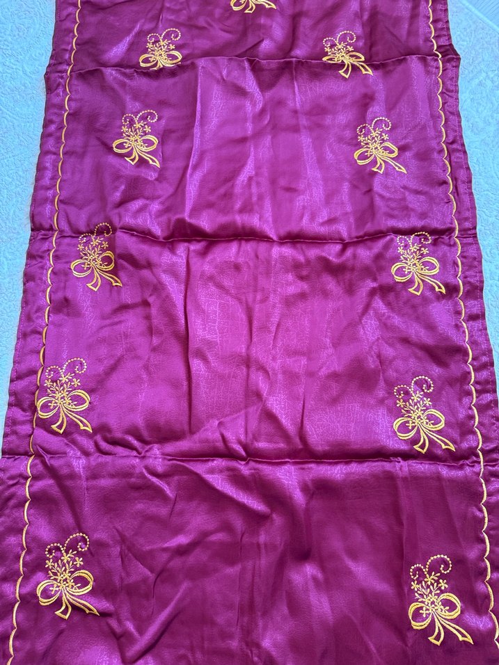 Bordo İşlemeli seccade - Görsel 2