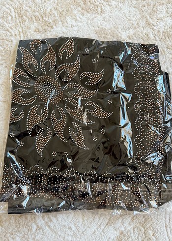 Taş işlemeli Siyah şifon Kadın eşarp - Görsel 3