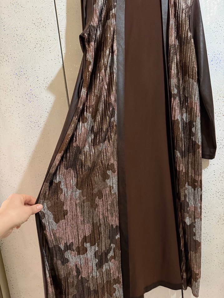 Kahverengi Uzun Kollu Drapeli Kadın giyçık - Görsel 2