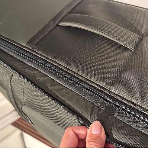 Beden haki Renk Samsonite airea