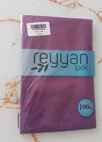 Diger Mor Desenli İpek Fular 100 cm