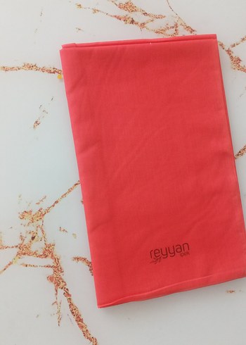 Beden Reyyan İpek Kırmızı Mutfak Havlusu 100 cm