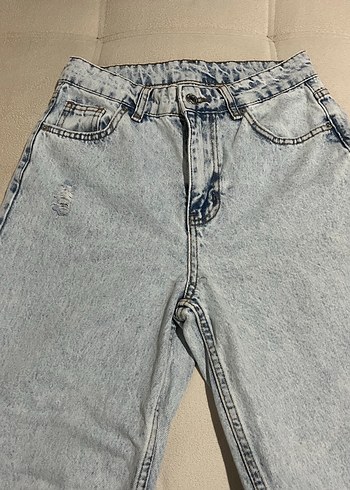 36 Beden Açık Mavi Yırtıklı Denim Kadın Pantolon