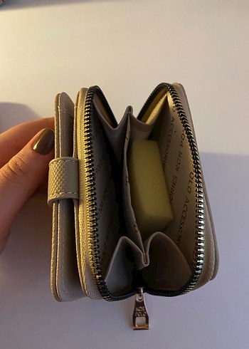 Bej Deri Fermuarlı Kadın Cüzdanı - Görsel 4