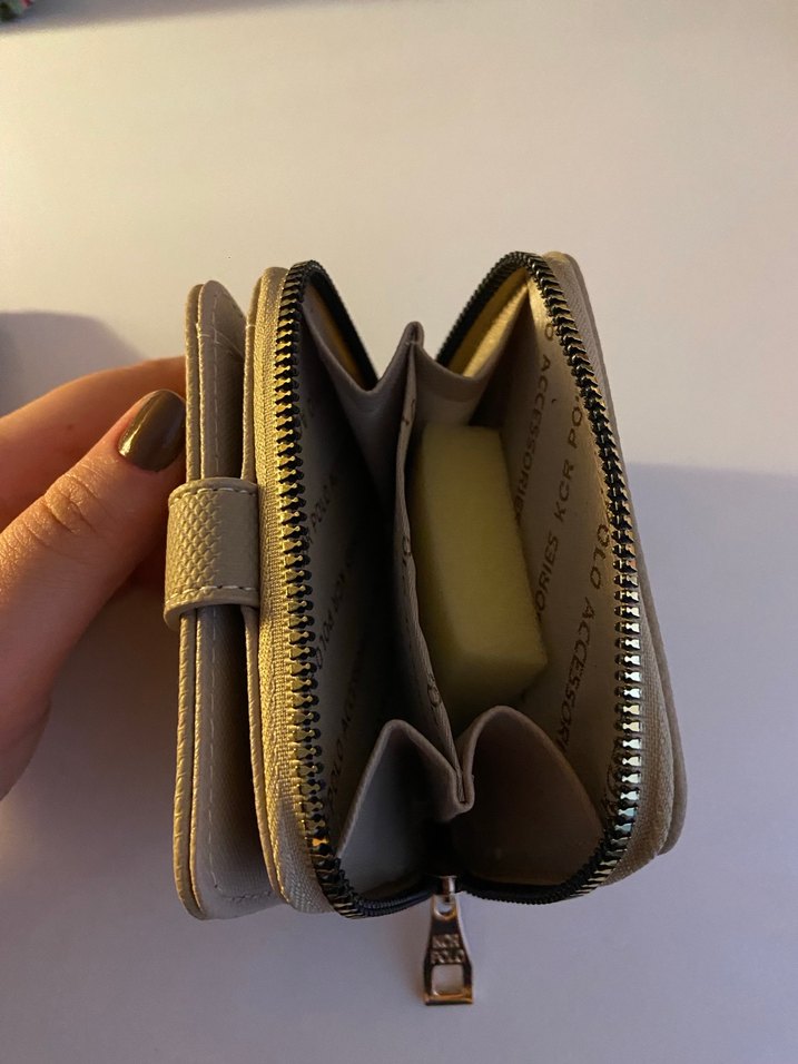 Bej Deri Fermuarlı Kadın Cüzdanı - Görsel 4