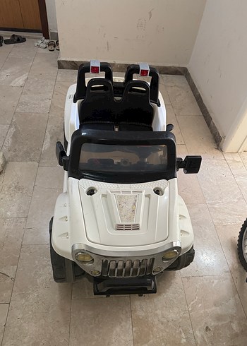 Pilsan Beyaz Çift Kişilik akülü Araba