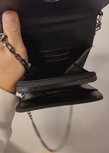 Siyah Zincir Detaylı Deri Kadın Çapraz Çanta - Görsel 2