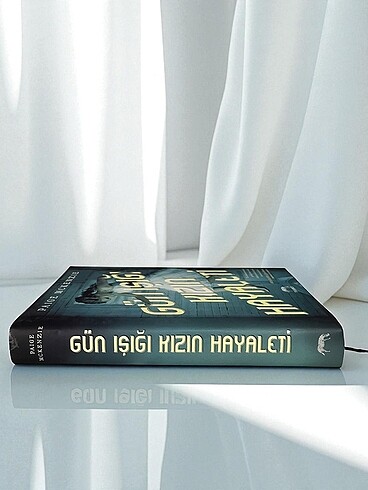  Gün Işığı Kızın Hayaleti