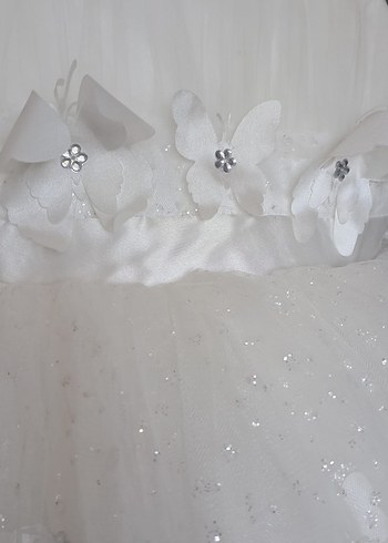 Beyaz renk çocuk gelinliği( 6-7 yaş) - Görsel 4