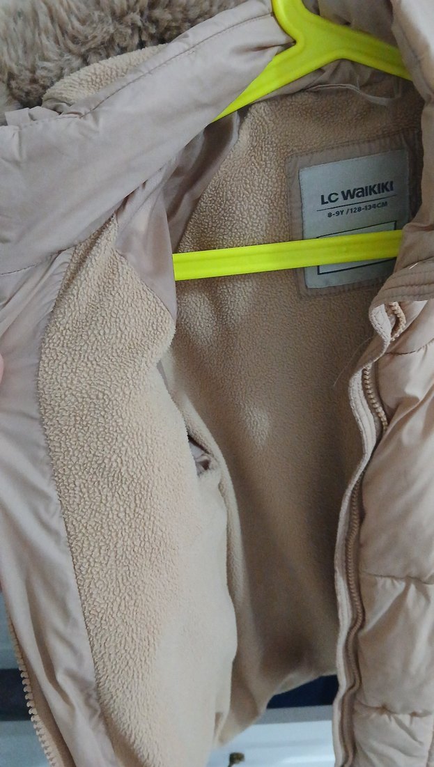 Kız Çocuk Bej Kürklü Street Wear Mont - Görsel 3