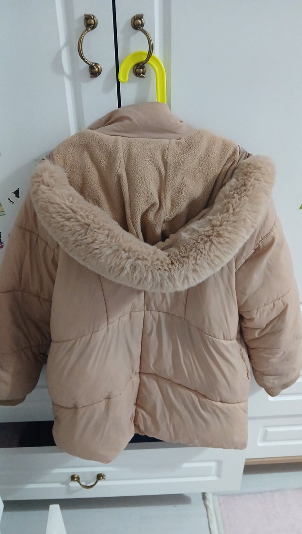 Kız Çocuk Bej Kürklü Street Wear Mont - Görsel 4