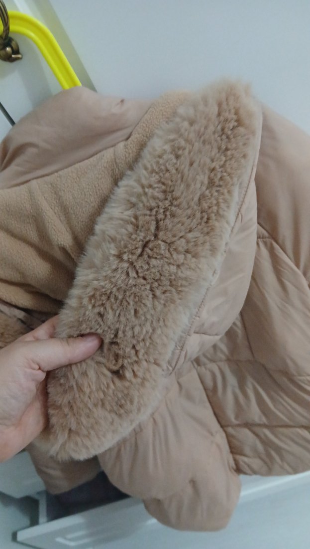 Kız Çocuk Bej Kürklü Street Wear Mont - Görsel 5