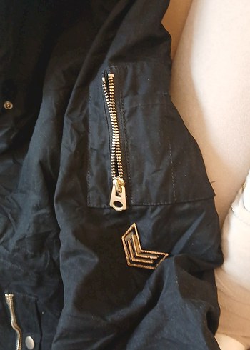 HM marka kürk Detaylı Siyah Kadın Kışlık Mont - Görsel 4