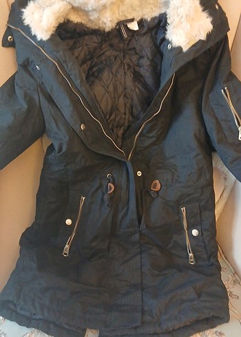 HM marka kürk Detaylı Siyah Kadın Kışlık Mont - Görsel 5