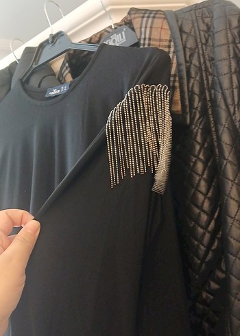 Uzun Kollu Siyah Kadın Tunik - Görsel 4