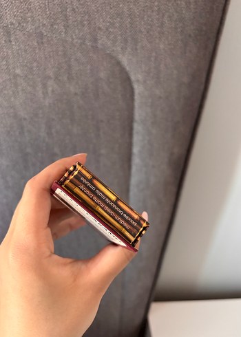 Benefit Hoola Caramel Parlak Bej Allık - Görsel 2