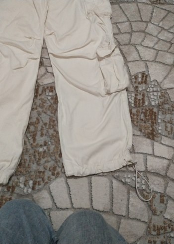 Beyaz Keten Bol Kesim Midi Pantolon - Görsel 2