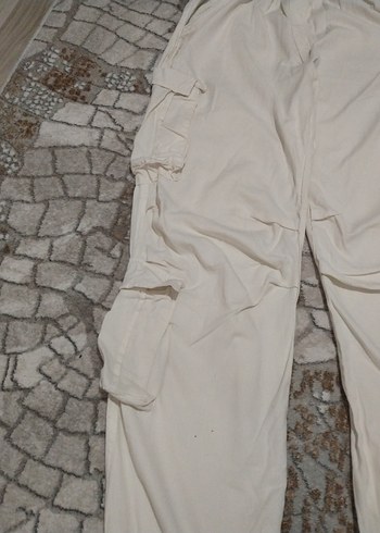 Beyaz Keten Bol Kesim Midi Pantolon - Görsel 4