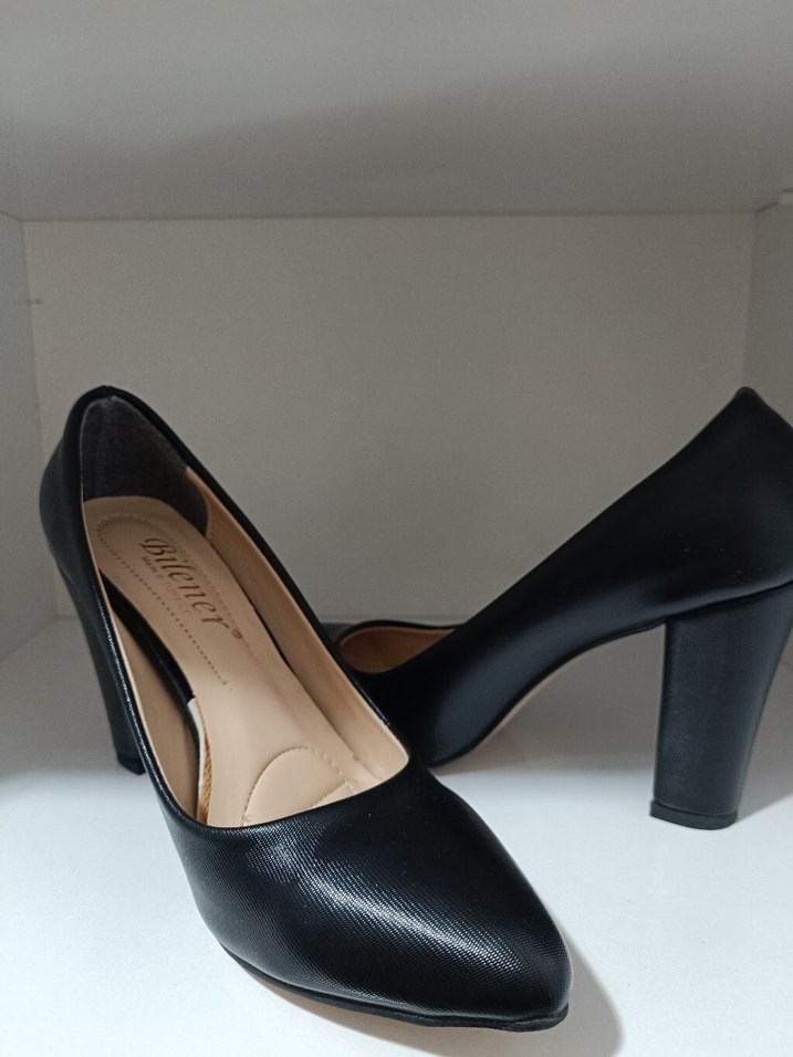 Siyah Klasik Kadın Topuklu Ayakkabı - Görsel 2