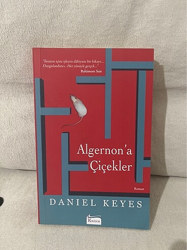 Daniel Keyes Algernon?a Çiçekler / Ayrıldı