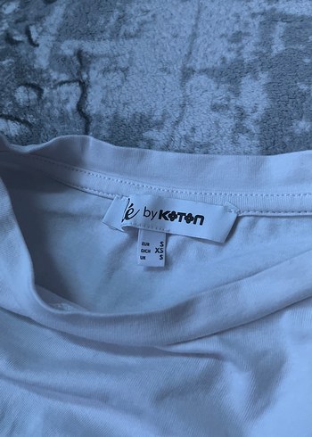 s Beden beyaz Renk Beyaz Siyah Pamuklu Kısa Kollu Kadın Tişört