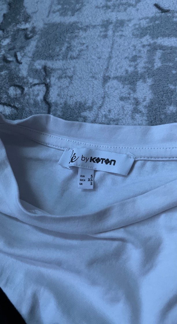 Beyaz Siyah Pamuklu Kısa Kollu Kadın Tişört - Görsel 4