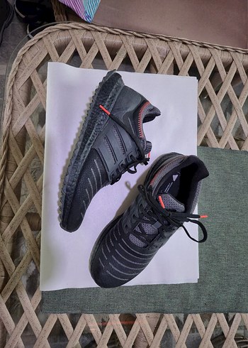 Adidas Ultraboost DNA XXII Erkek Koşu Ayakkabısı - Görsel 3