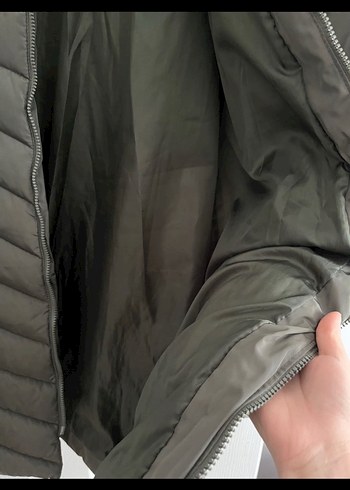 Uzun Kışlık Mont Kürklü Kapüşonlu
Fermuarı yaptırılması gerekli - Görsel 3