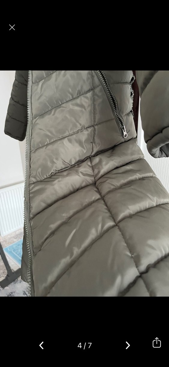 Uzun Kışlık Mont Kürklü Kapüşonlu
Fermuarı yaptırılması gerekli - Görsel 4