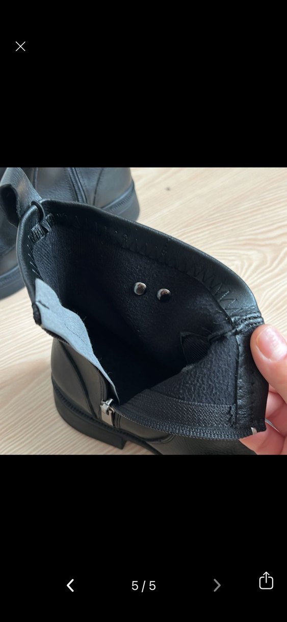 Siyah deri kadın bot
Bir kez giyildi - Görsel 4