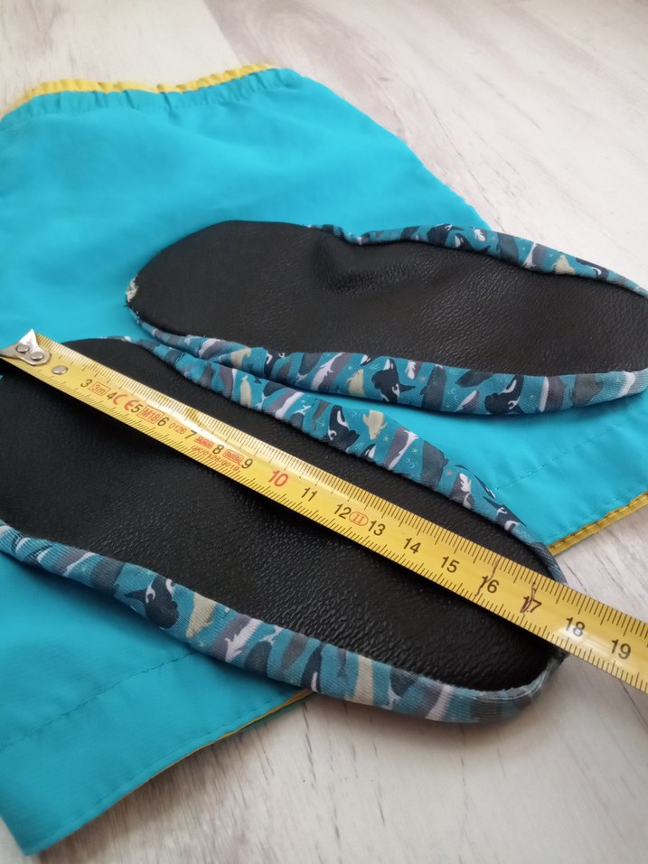 Erkek Çocuk Mavi Deniz Şortu ve Ayakkabı Seti - Görsel 4