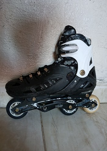 Voit ayarlanabilir paten (38-41 numara)