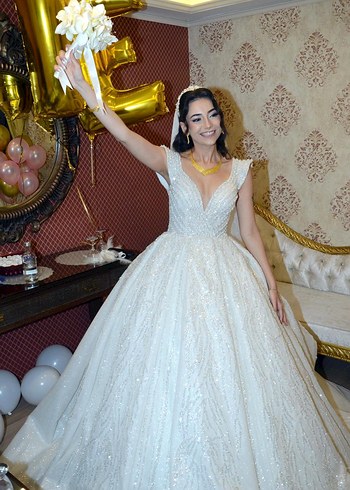 m Beden beyaz Renk Prenses model gelinlik