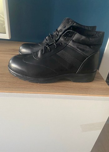 Polis Botu 42 Numara - Görsel 3