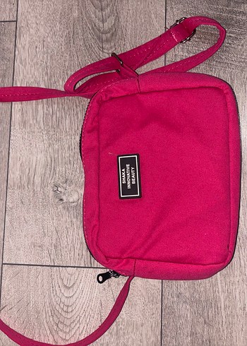 LC Waikiki Canli Fusya Mini Capraz Canta
