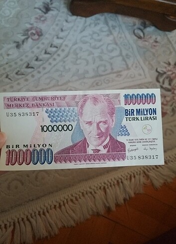 Bir milyon Türk lirası 