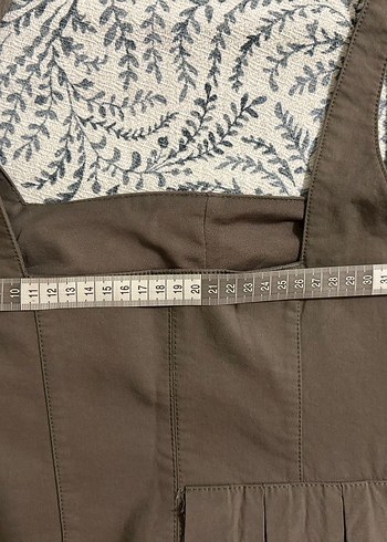 s Beden Zara Kadın Haki Pilili Bustier
