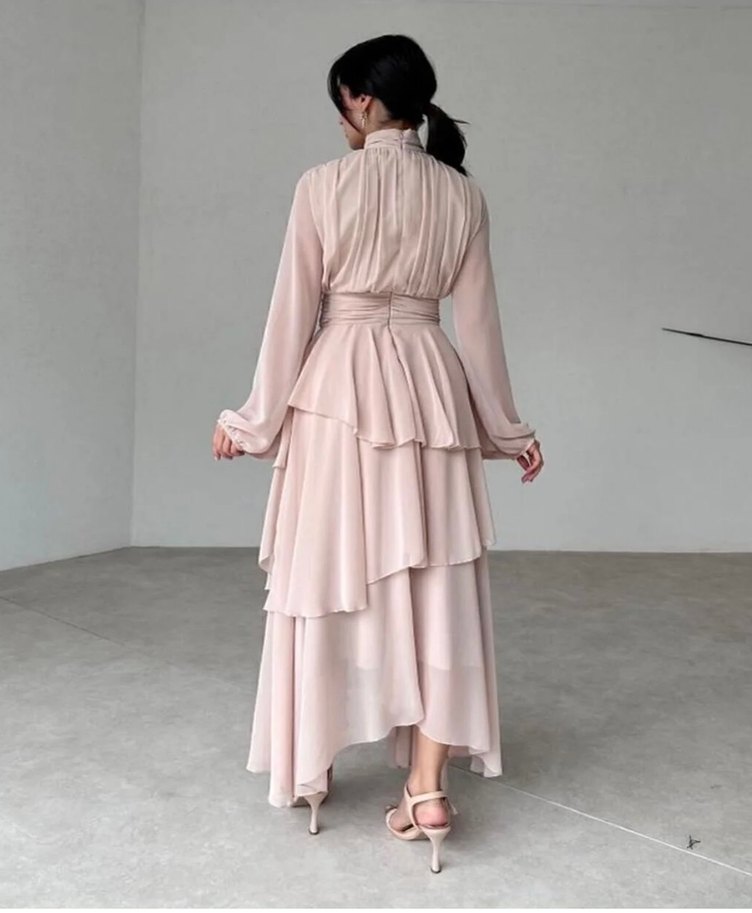 Bej Uzun Şifon Kadın Elbise - Görsel 3