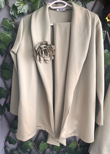 Haki Kemerli Uzun Kadın Takım Elbise - Görsel 4