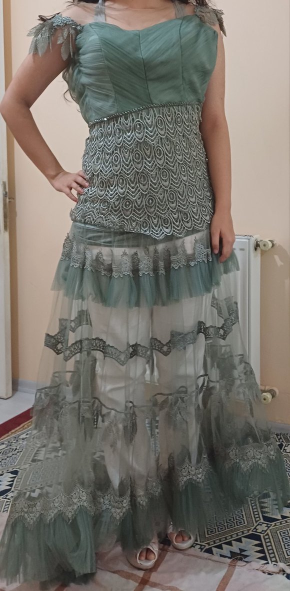 Gri Nakışlı Straplez Uzun Abiye Elbise - Görsel 4