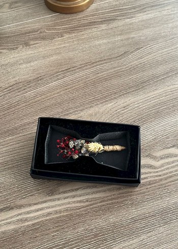 Bordo Boncuklu Çiçekli Vintage YAKA ÇİÇEĞİ