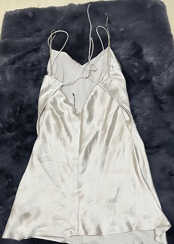 Beyaz Saten Mini V Yaka Drapeli Elbise - Görsel 7