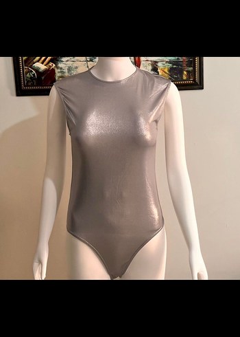 Kadın Gri Yüksek Yakalı Kolsuz Body - Görsel 2