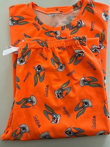 s Beden beyaz Renk Pijama takimi