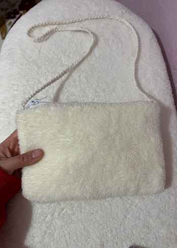 Bohem Tarzı Krem Kadın Peluş Çanta - Görsel 4