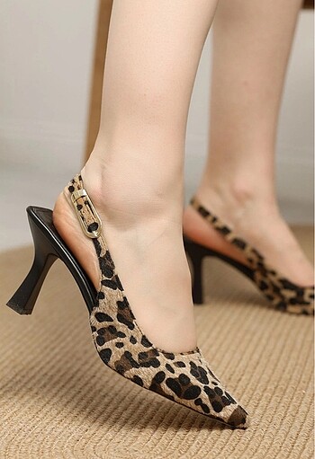 Leopar Stiletto