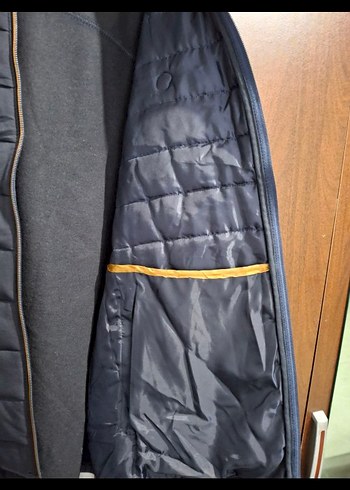 Siyah Kapüşonlu Fermuarlı Erkek Mont - Görsel 6