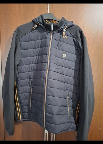 Siyah Kapüşonlu Fermuarlı Erkek Mont - Görsel 3